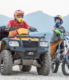 Синий трактор для детей! А также весёлые прогулки на питбайках, квадроциклах и скутерах от «Квадро Мото» со скидками 50%!