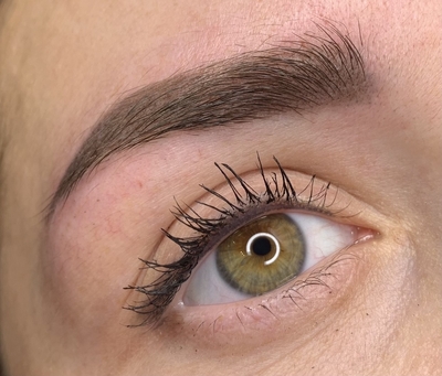 Вечная красота по невероятно низкой цене! Перманентный макияж от топового мастера INESSA со скидкой до 43%!