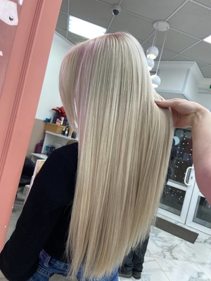 Услуги для волос, бровей и ногтей по новому адресу от салона красоты «Май Ирис» (MY IRIS) со скидками до 40%