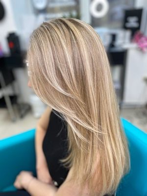 Меняйте образ выгодно! Скидка 30% от салона красоты «Women`s Kontora»!