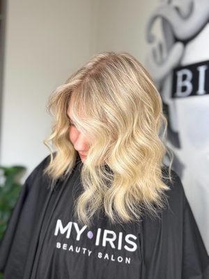 Услуги для волос, бровей и ногтей по новому адресу от салона красоты «Май Ирис» (MY IRIS) со скидками до 40%