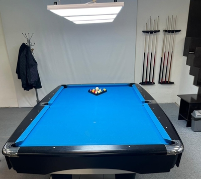 Игра в русский бильярд и американский пул со скидкой 50% в бильярдном клубе «Б2»