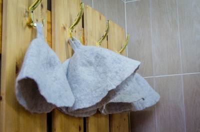 Тепло русской бани и уют деревянных домиков — Ваш идеальный отдых на базе «Берёзовая роща» со скидкой до 50%