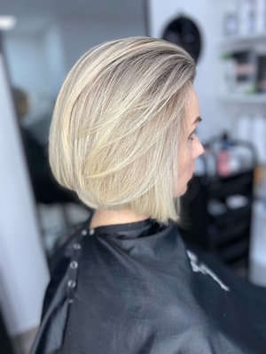 Меняйте образ выгодно! Скидка 30% от салона красоты «Women`s Kontora»!