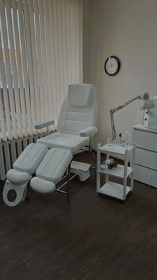 Весеннее обновление: маникюр и педикюр со скидкой до 41%