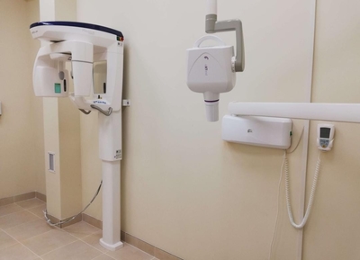 Красивая улыбка и здоровые зубы от стоматологии «Ю-Дент» со скидкой до 63%