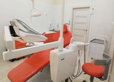 Красивая улыбка и здоровые зубы от стоматологии «Ю-Дент» со скидкой до 63%