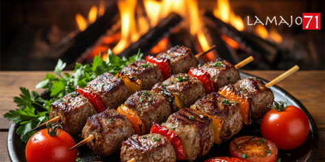 Сочный, ароматный шашлык и другие блюда с мангала от службы доставки «Lamajo71» со скидкой до 50%!